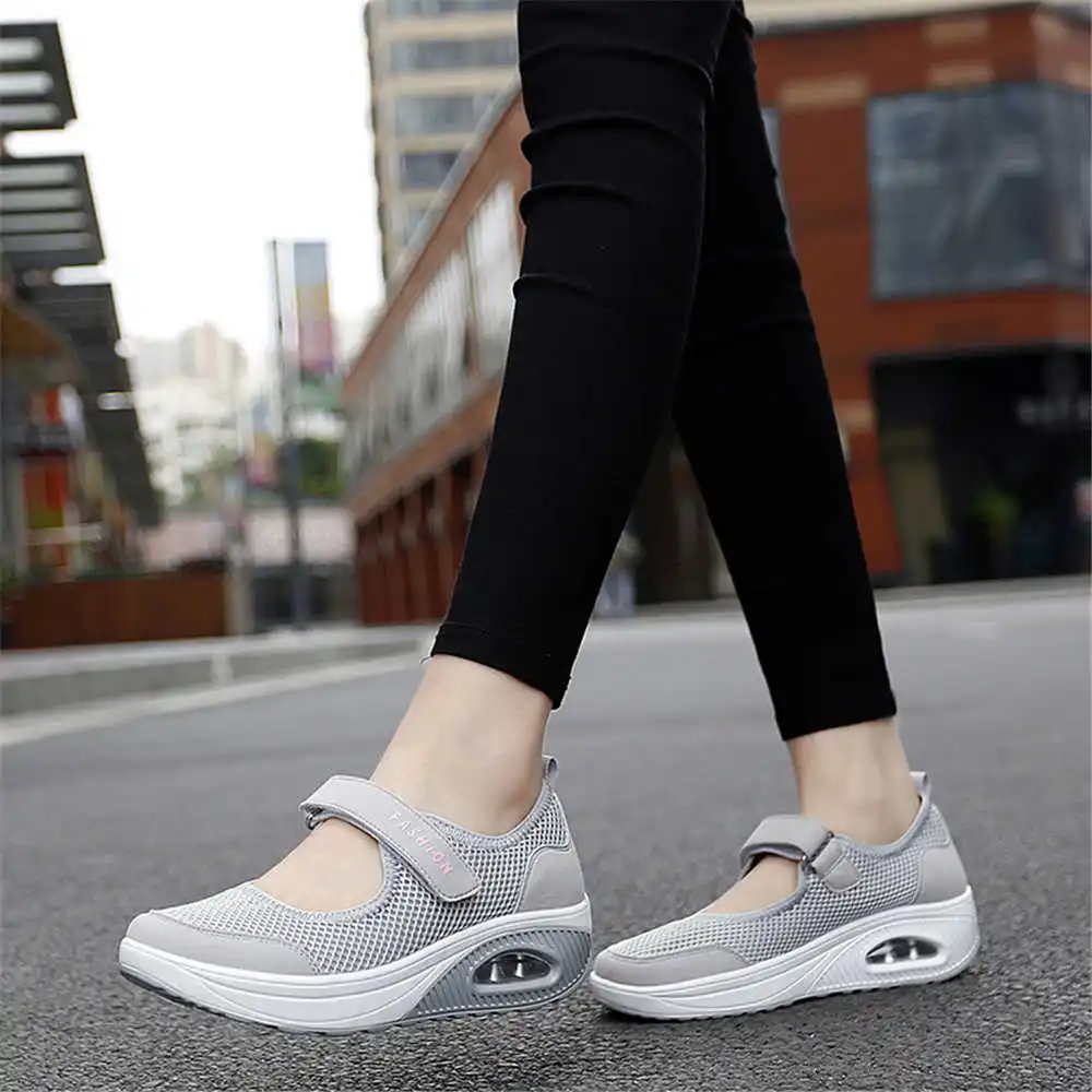 Tech Office Wear Men - Sepatu Basket pria, sneaker olahraga warna